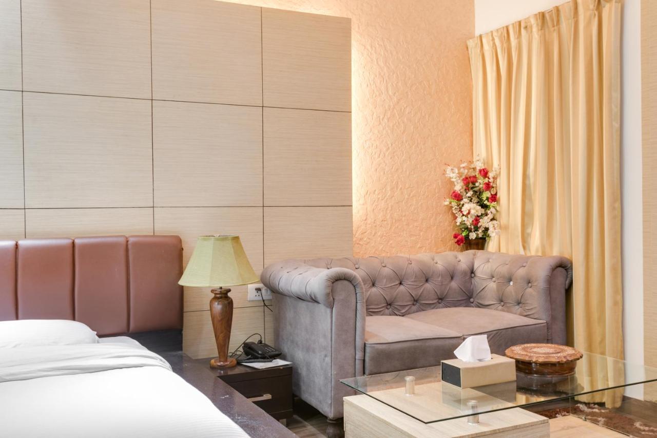 Avanti Tenantry-Luxurious Service Apartments Új-Delhi Kültér fotó