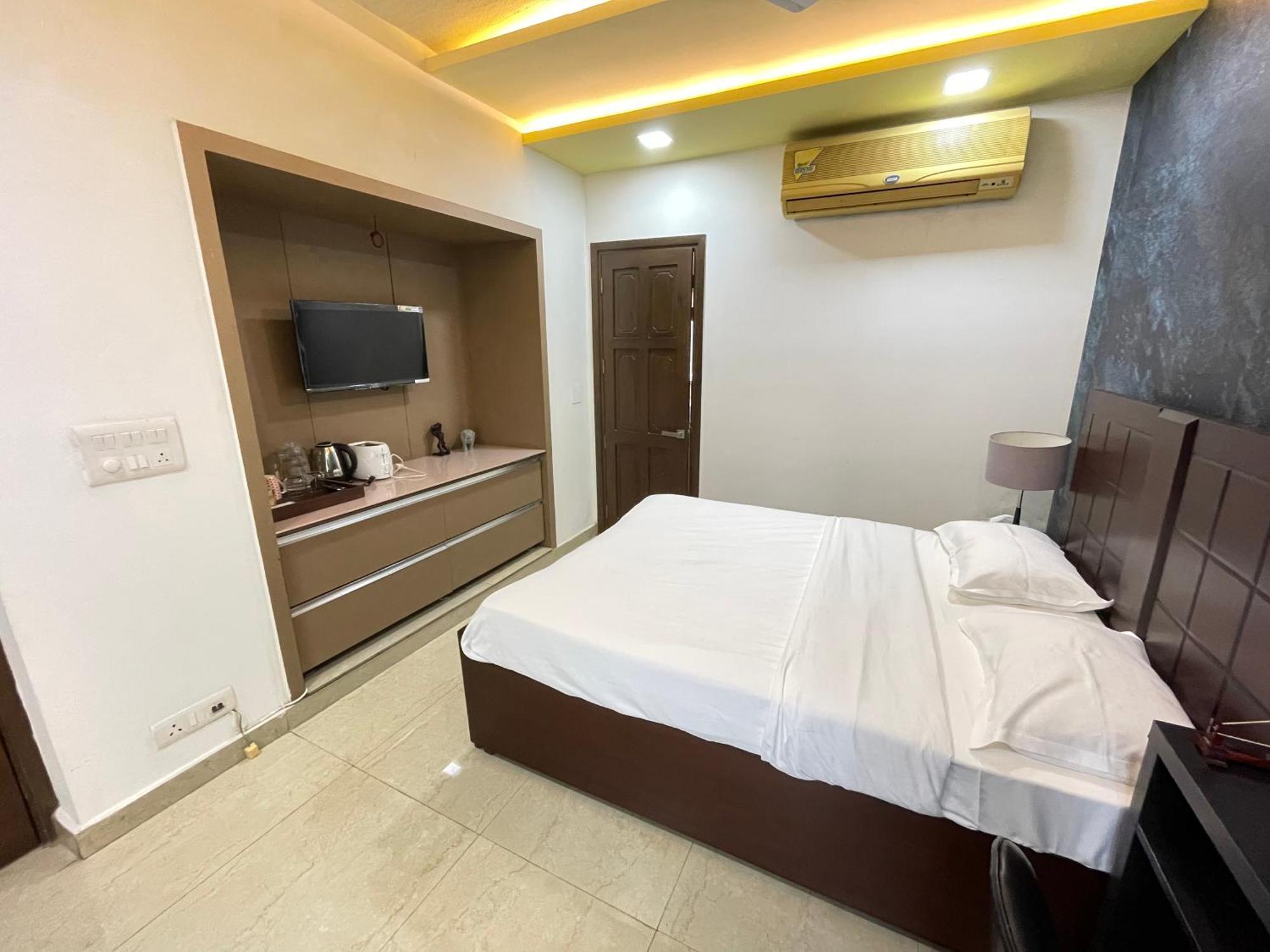 Avanti Tenantry-Luxurious Service Apartments Új-Delhi Kültér fotó