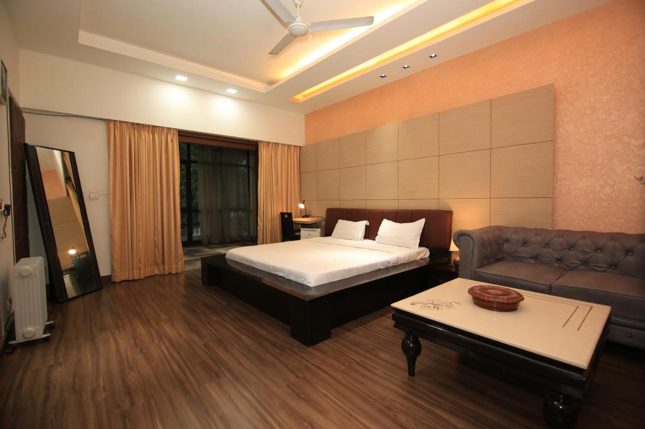 Avanti Tenantry-Luxurious Service Apartments Új-Delhi Kültér fotó